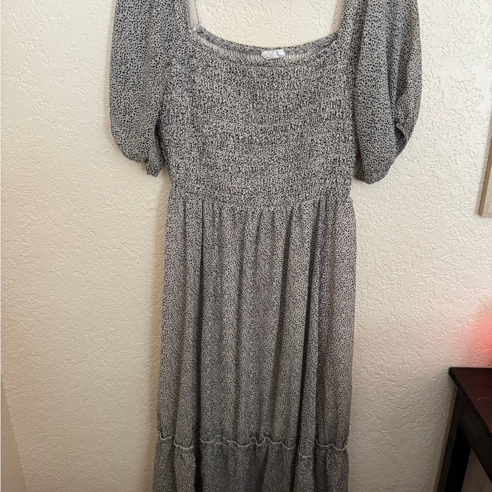 Sienna Sky Black Speckle Smocked Midi Dress